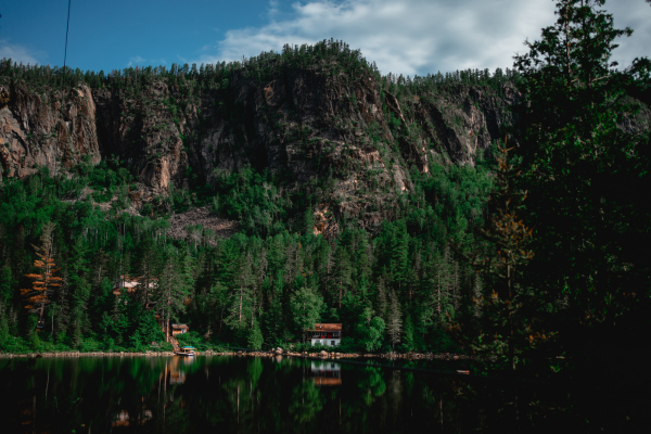 Activités de plein air et hébergement aux Palissades de Charlevoix