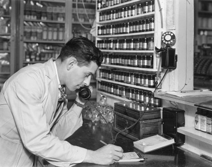 Allô, Montréal! Les collections historiques de Bell