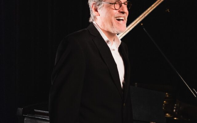 Dumais au Piano