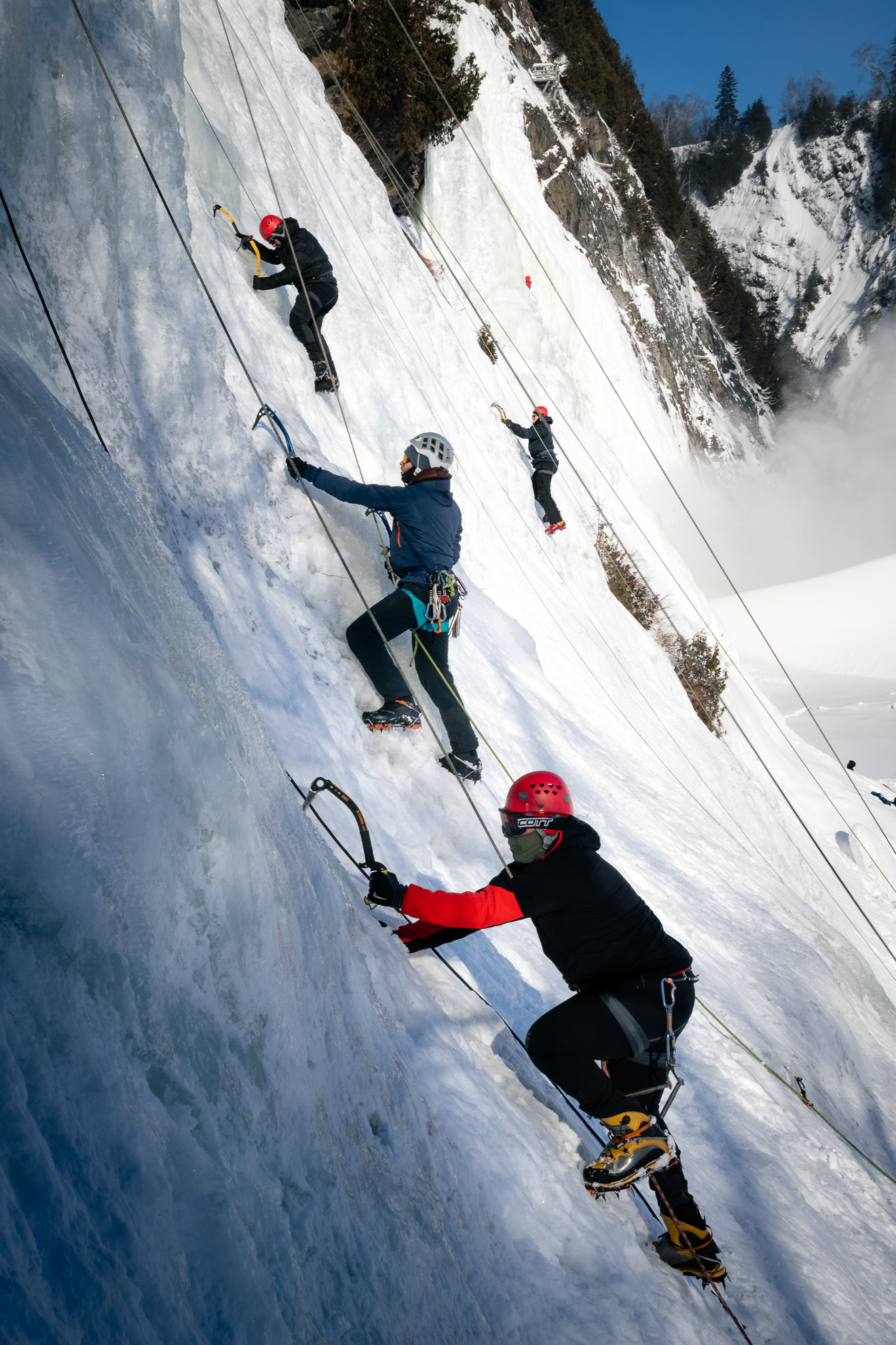 Escalade de glace au Parc de la Chute Montmorency