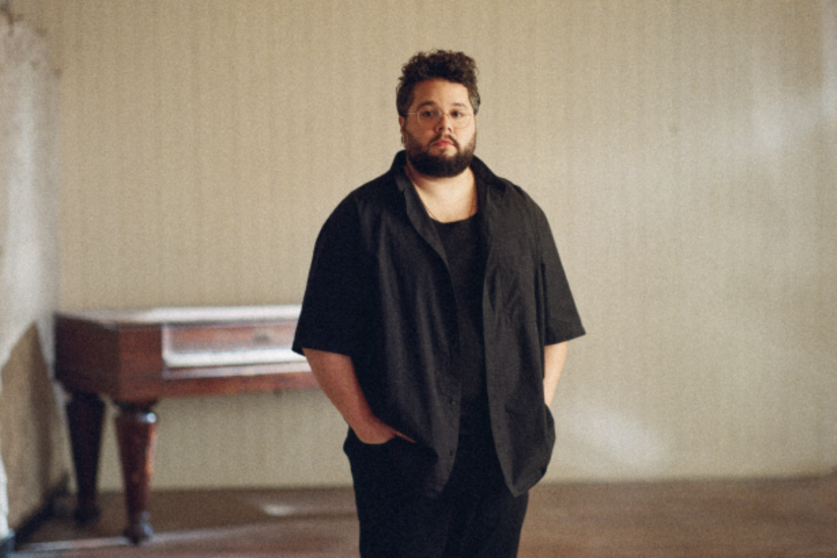 Mathieu Pepper – En attendant la fête au village