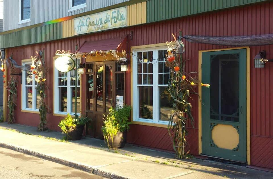 Au Grain De Folie Faim Bistro