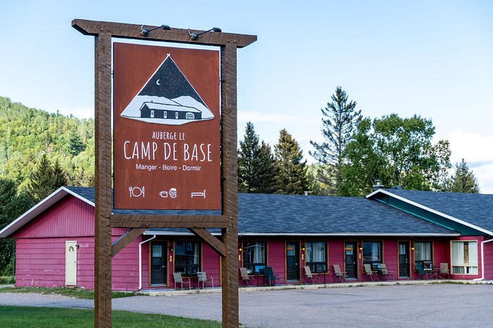 Auberge Le Camp De Base