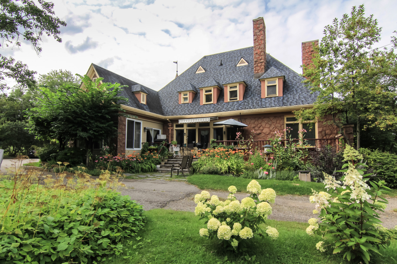 Chateau Murdock Gite et Esthétique 1950