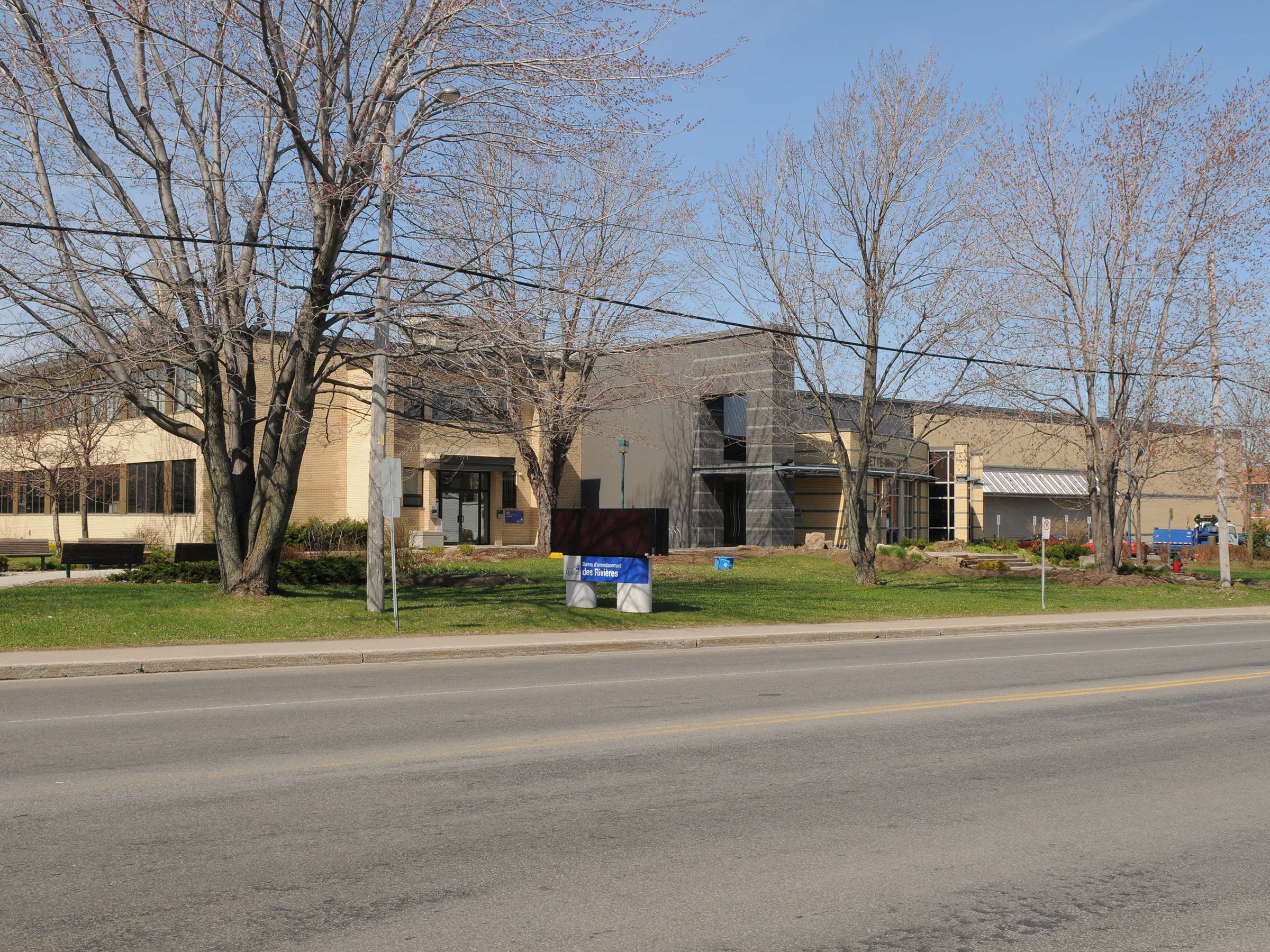 Complexe Jean-Paul-Nolin