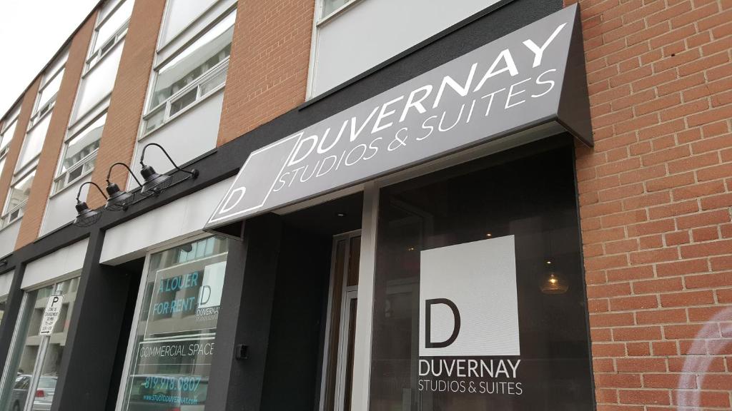 Duvernay Studios & Suites