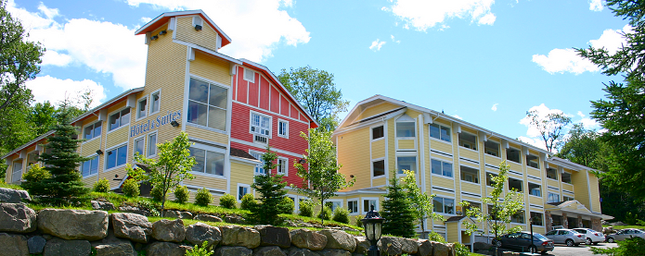 Hôtel & Suites Les Laurentides