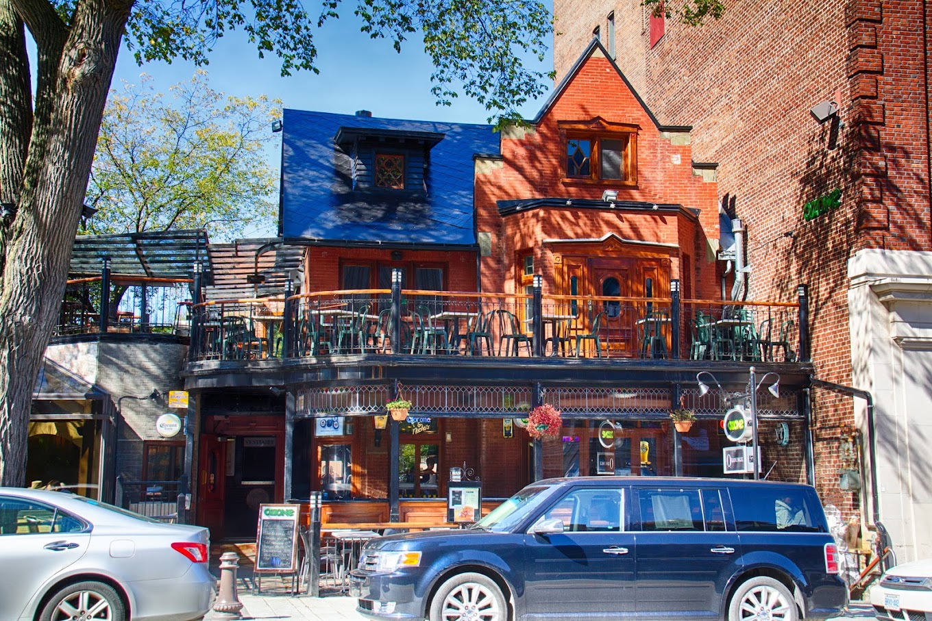 Pub Ozone Grande-allée